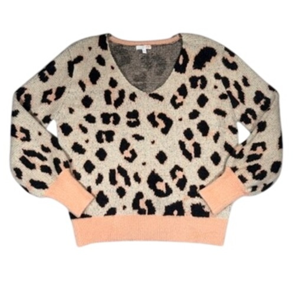 GB Leopard Print V-Neck Sweater Size Large Women Tan Peach Animal Print Knit